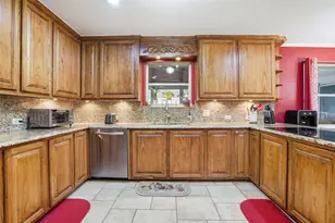 8120 Bangor Dr, Benbrook, TX 76116 - Photo 26