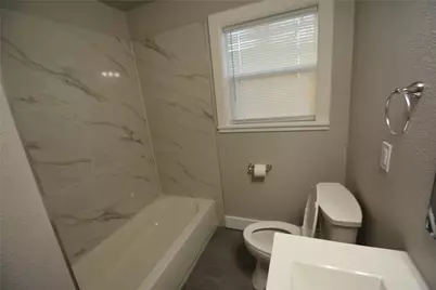 4240 Cherokee Trail, Fort Worth, TX 76133 - Photo 4