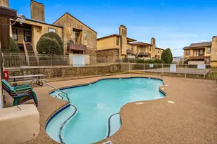 1735 Crest Grove Dr, Arlington, TX 76012 - Photo 2