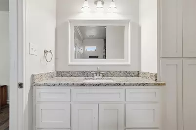 312 N Houston Street, Lorena, TX 76655 - Photo 16