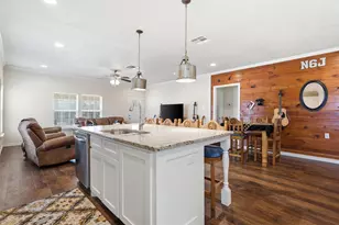 312 N Houston St, Lorena, TX 76655 - Photo 8