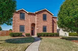 1035 Mayflowers Ln, Lancaster, TX 75134 - Photo 1