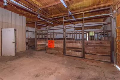 213 Conveyor Drive, Joshua, TX 76058 - Photo 32