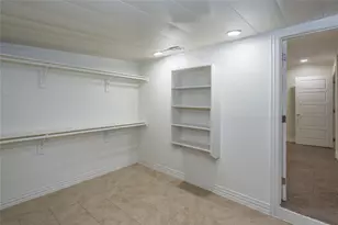 213 Conveyor Dr, Joshua, TX 76058 - Photo 10