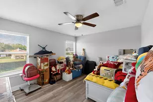 1901 Avenue E, Grand Prairie, TX 75051 - Photo 16