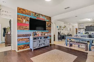 605 River Rock Dr, Azle, TX 76020 - Photo 6