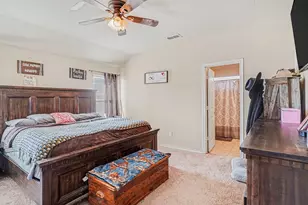 605 River Rock Dr, Azle, TX 76020 - Photo 22