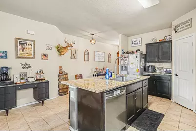 605 River Rock Drive, Azle, TX 76020 - Photo 16