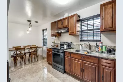 111 W Kenwood Drive, Garland, TX 75041 - Photo 4