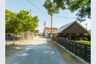 116 E Gould Street, Hillsboro, TX 76645 - Photo 26