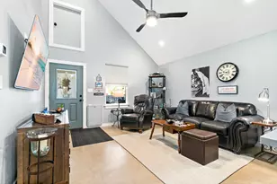 116 E Gould St, Hillsboro, TX 76645 - Photo 4
