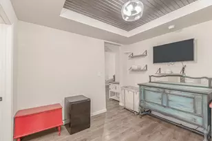 819 Beech St, Bonham, TX 75418 - Photo 12