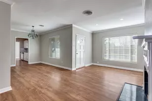 4045 Carolyn Rd, Fort Worth, TX 76109 - Photo 4