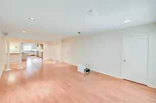 6349 Diamond Head Cir, Dallas, TX 75225 - Photo 16