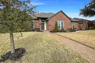 6211 Crested Butte Dr, Dallas, TX 75252 - Photo 6