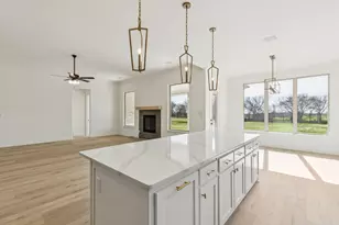 7016 Valley View Dr, Joshua, TX 76058 - Photo 6