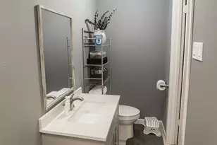 10513 Shauna Dr, Greenville, TX 75402 - Photo 14