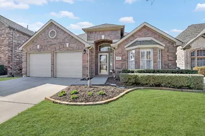 4012 Kenwood Drive, Flower Mound, TX 75022 - Photo 2