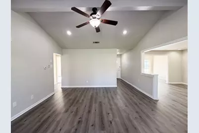 1307 Janann Avenue, Arlington, TX 76014 - Photo 4