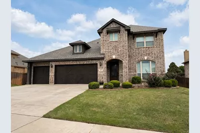 807 Imperial Way, Mansfield, TX 76063 - Photo 2