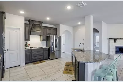 807 Imperial Way, Mansfield, TX 76063 - Photo 10