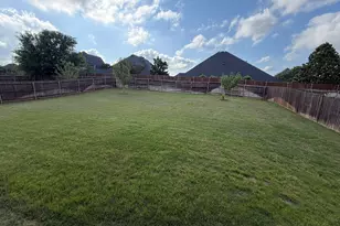 807 Imperial Wy, Mansfield, TX 76063 - Photo 36