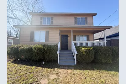 493 N Bryant Avenue, Midlothian, TX 76065 - Photo 2