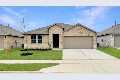 1212 Beltway Lane, Granbury, TX 76048 - Photo 1