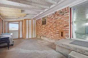 107 N 7th St, Krum, TX 76249 - Photo 30