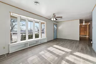 107 N 7th St, Krum, TX 76249 - Photo 8