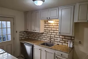 7929 Royal Ln, Dallas, TX 75230 - Photo 6