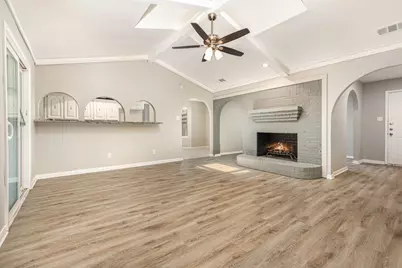 421 Cavender Court, Hurst, TX 76054 - Photo 4