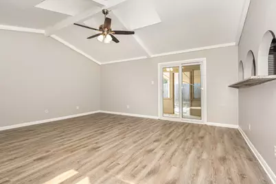 421 Cavender Court, Hurst, TX 76054 - Photo 6