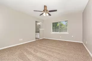 421 Cavender Ct, Hurst, TX 76054 - Photo 18