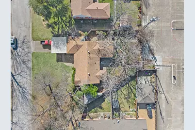 9223 San Fernando Way, Dallas, TX 75218 - Photo 14