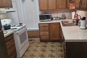 608 Colorado St, Whitney, TX 76692 - Photo 22