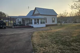 608 Colorado St, Whitney, TX 76692 - Photo 4