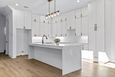 2434 Douglas Avenue, Dallas, TX 75219 - Photo 4
