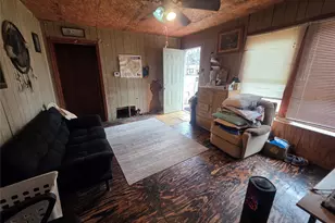 213 Pennsylvania Ave, Graham, TX 76450 - Photo 6