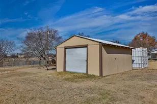 859 FM 902, Gainesville, TX 76240 - Photo 36