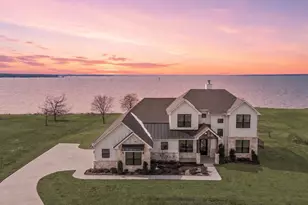 3016 Lake Ridge Dr, Streetman, TX 75859 - Photo 1