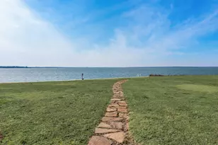 3016 Lake Ridge Dr, Streetman, TX 75859 - Photo 2