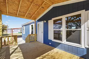 206 Rhett Ct, Aurora, TX 76078 - Photo 4