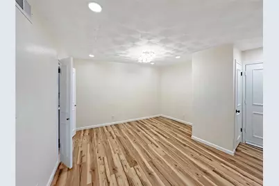 2301 Ridgmar Plaza #5, Fort Worth, TX 76116 - Photo 4