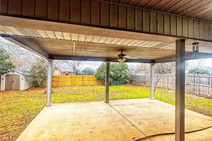 7604 Teresa Ct, North Richland Hills, TX 76182 - Photo 18