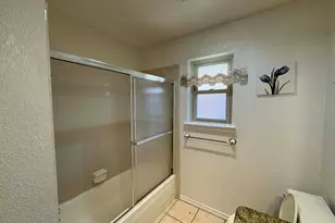 7604 Teresa Ct, North Richland Hills, TX 76182 - Photo 14