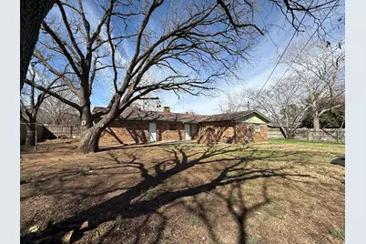 1307 Rock Street, Bowie, TX 76230 - Photo 2