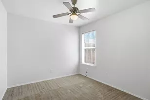 5517 Timber Ridge Ct, Watauga, TX 76137 - Photo 18