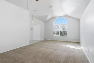 5517 Timber Ridge Ct, Watauga, TX 76137 - Photo 2