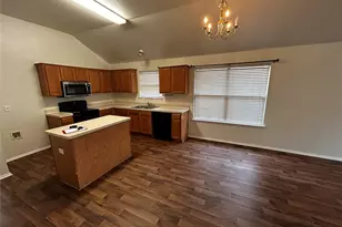 5517 Timber Ridge Ct, Watauga, TX 76137 - Photo 4